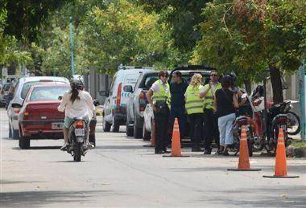 Cae el n�mero de infracciones por no usar cintur�n y casco