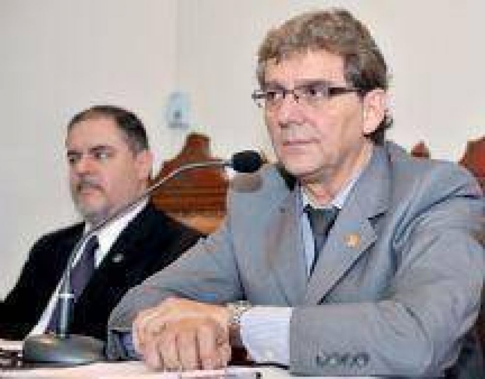 Tom�s Rodr�guez propondr� la expropiaci�n de las tierras del Ej�rcito