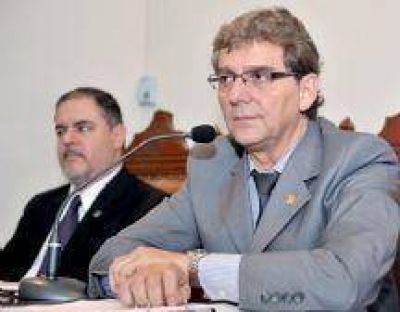 Tom�s Rodr�guez propondr� la expropiaci�n de las tierras del Ej�rcito
