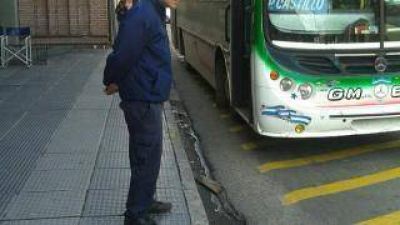Corpacci podr�a definir el conflicto por el boleto de colectivo