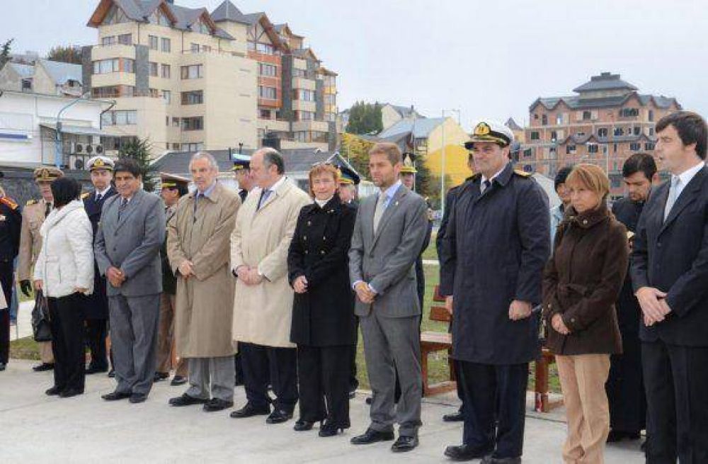 R�os y Sciurano participaron del homenaje al General Jos� de San Mart�n
