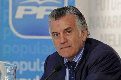 La Justicia espa�ola le prohibi� la salida del pa�s al tesorero del PP
