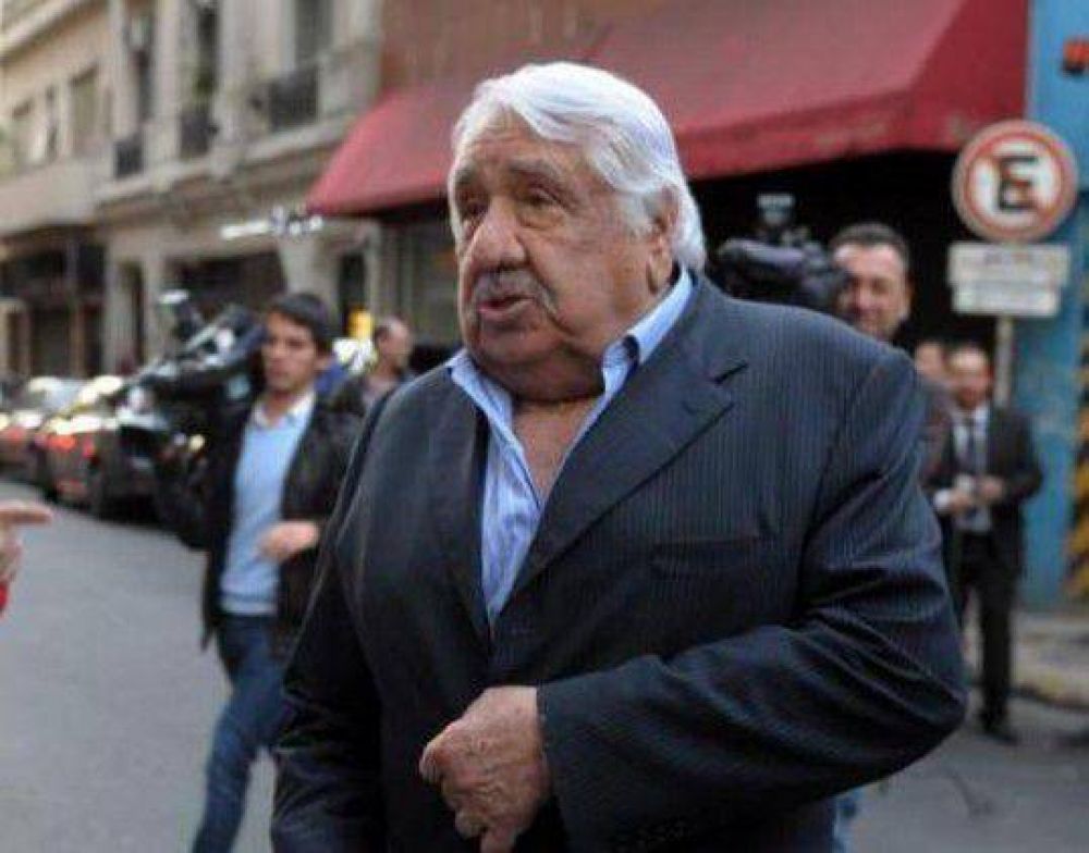 Luz y Fuerza consigui� un aumento salarial del 30 por ciento