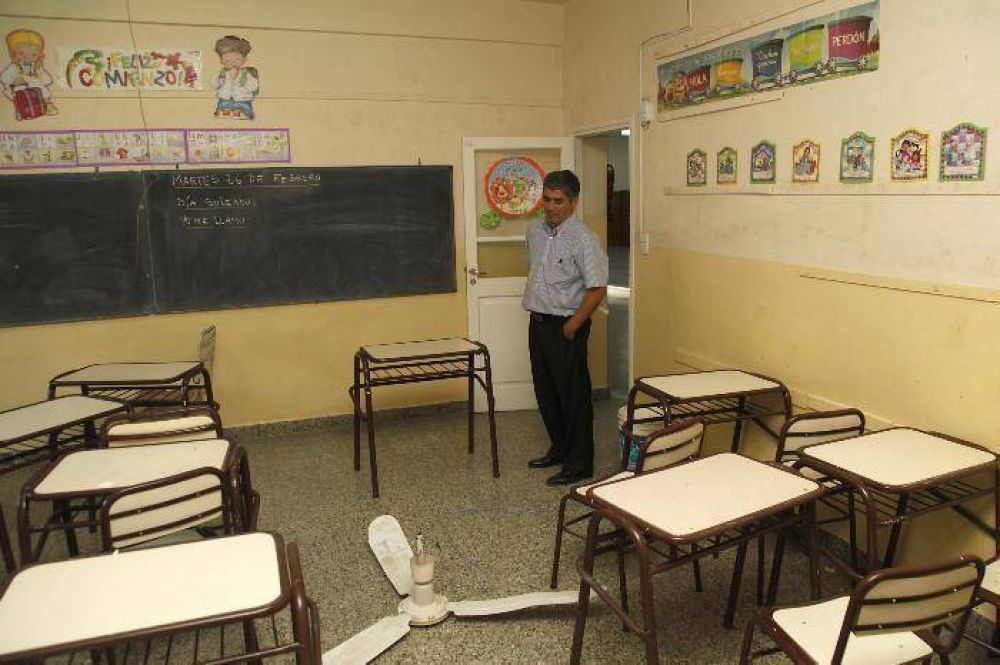 Un ventilador de techo cay� y lastim� a alumna