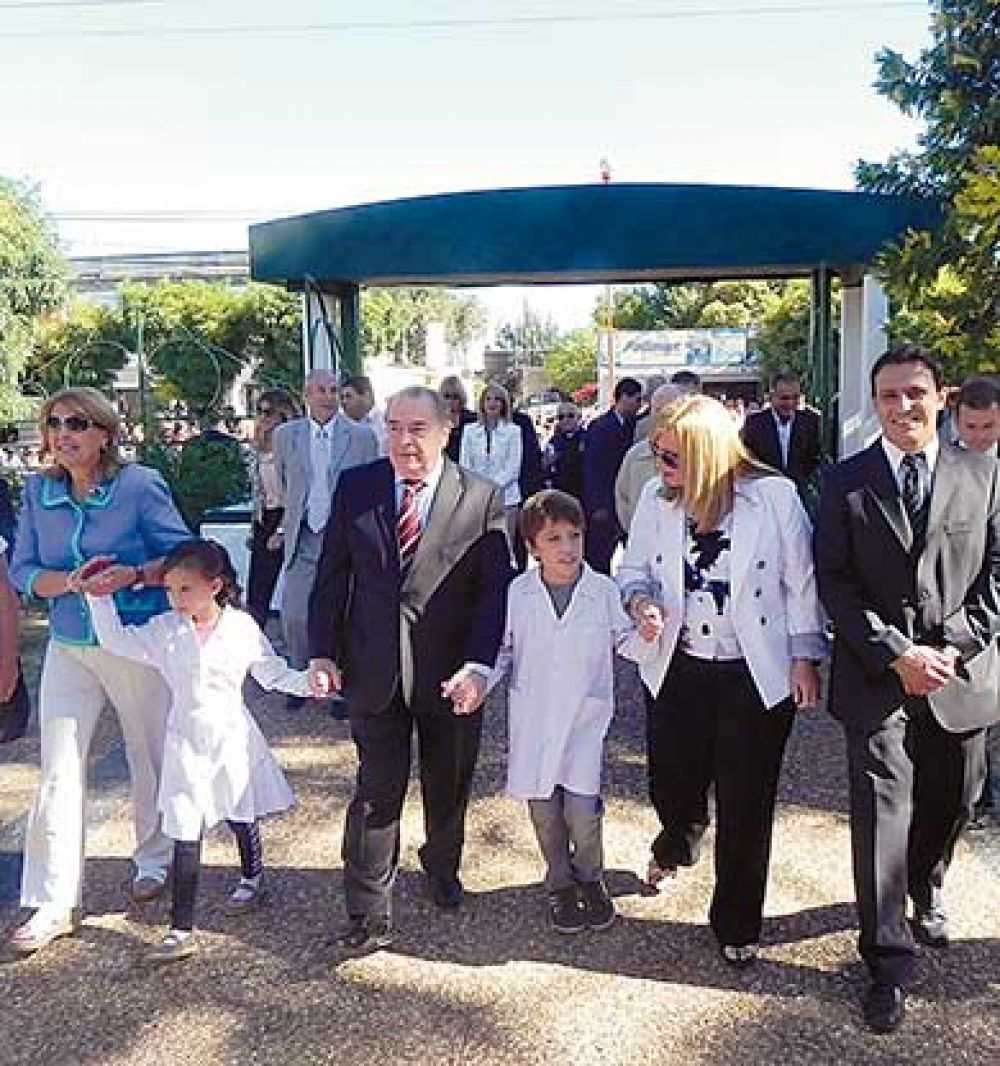 Eduardo Castex: Jorge inaugur� ciclo lectivo