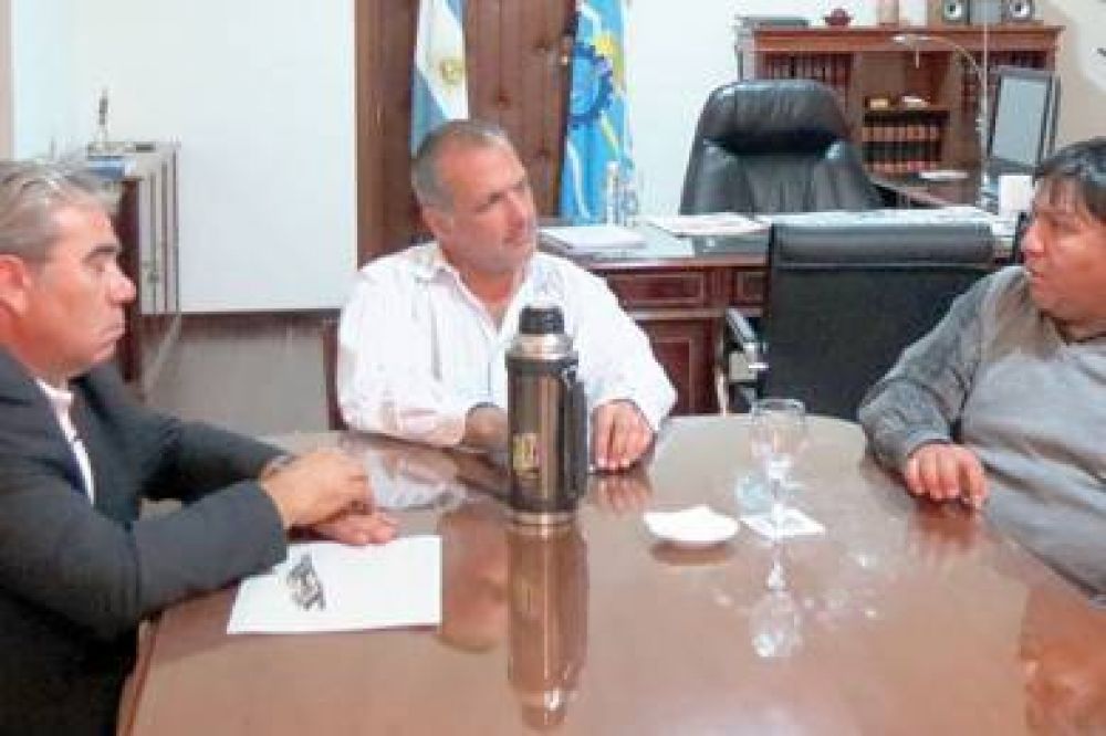 Buzzi recibi� a �Loma� Avila