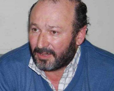 Kroneberger pidi� la construcci�n de una rotonda en Larroud�