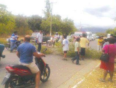 Crisis h�drica: vecinos vuelven a cortar la ruta