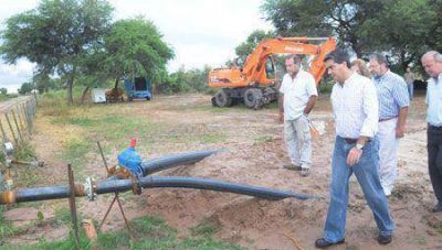 El acueducto r�o Bermejo � Castelli se inaugurar� en 2014