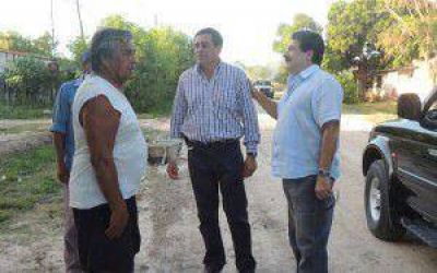 D�cima junto a los brigadistas en la lucha contra el dengue en zona fronteriza