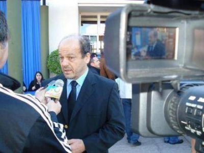 El pago de los haberes se iniciara el 28 de febrero 