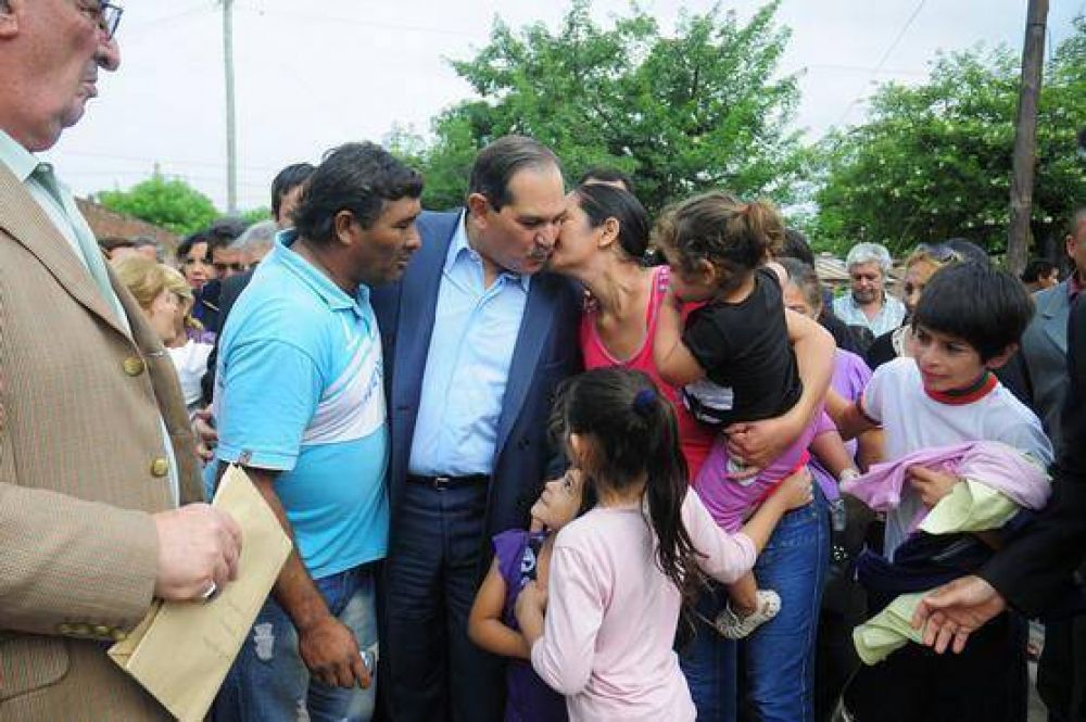 M�s cord�n cuneta en Banda del R�o Sal�