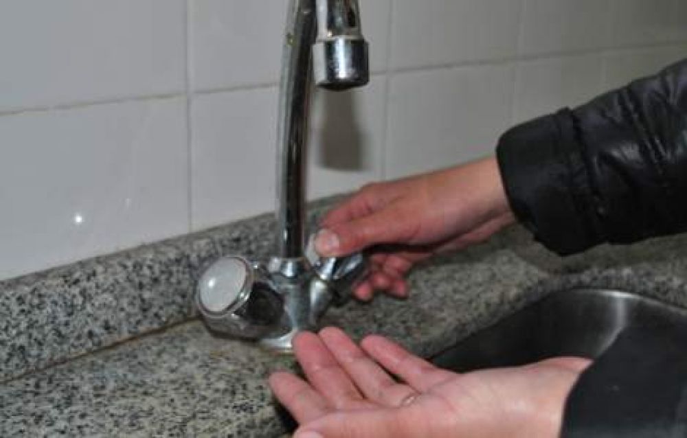 "El agua es potable en Juana Koslay"