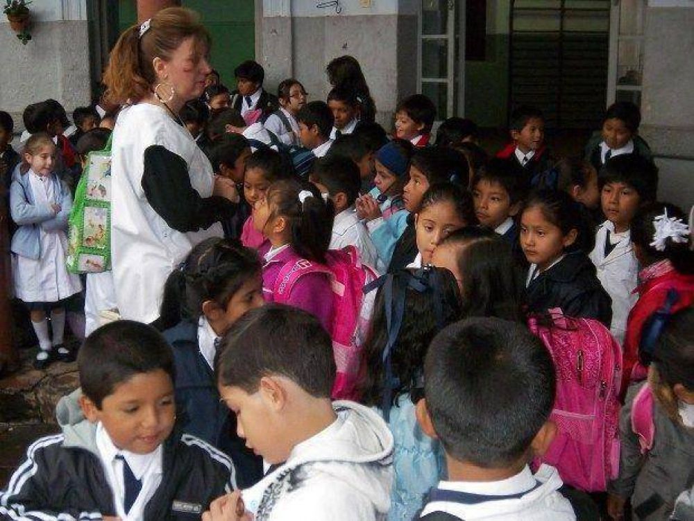�Se descontar�n los d�as de huelga�, dijo Tecchi
