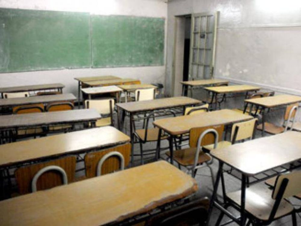 Empiezan las clases tras el paro docente