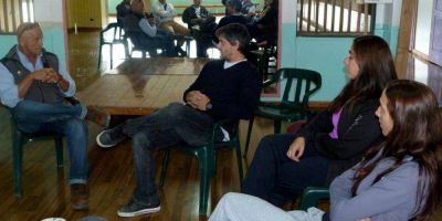 El subsecretario de Deportes reuni� con el responsable del Programa Nacional de Educaci�n F�sica