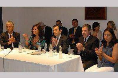 Zamora destac� el "fuerte impacto" de las pol�ticas nacionales en sectores vulnerables