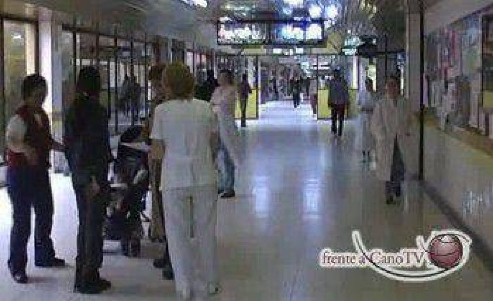 El ministro de Salud bonaerense prometi� mejoras para el Penna