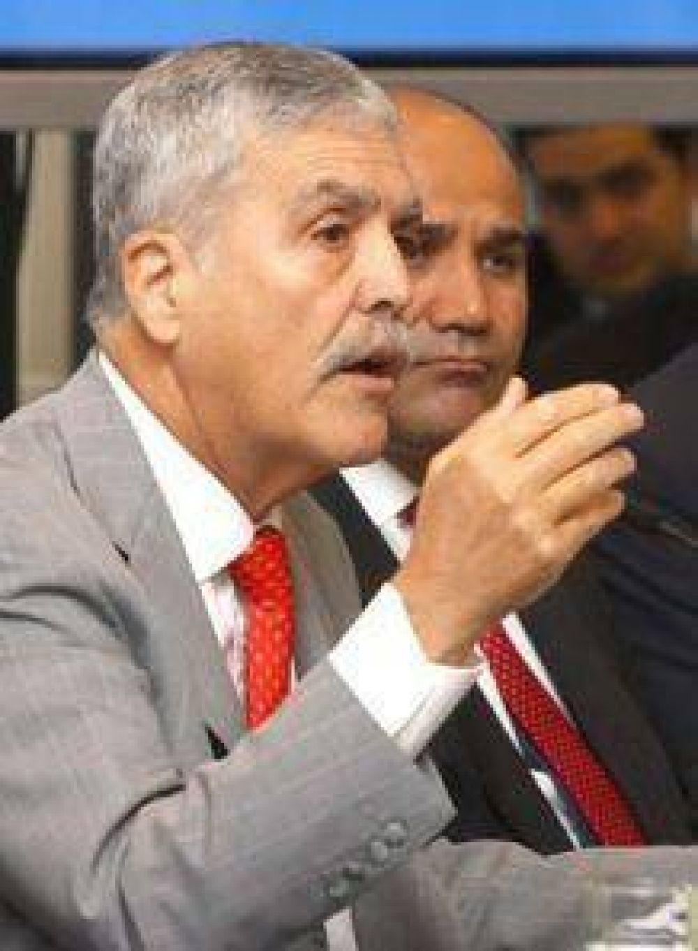 "Tomen la posta, p�nganse al frente"