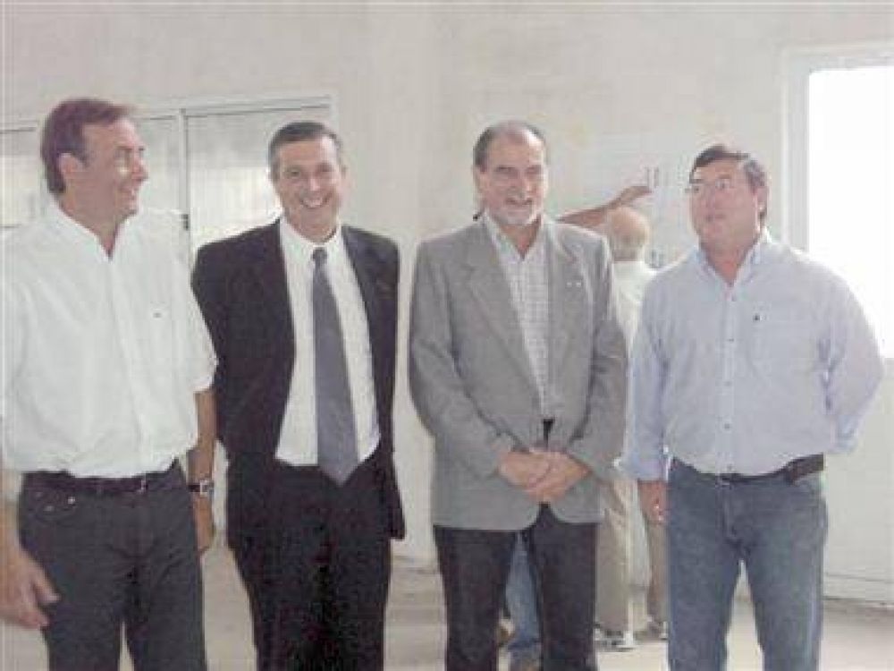 Presentaron proyecto para pavimentaci�n de la Ruta N� 63