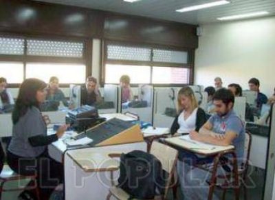 Cursos de Idiomas en la Facultad de Ciencias Sociales
