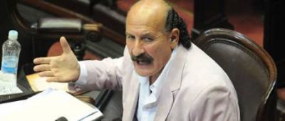Yoma rechaz� el acuerdo y pidi� una Conadep para investigar el atentado