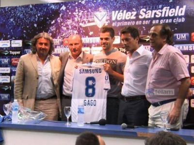 Se confirm� el desgarro de Gago y estar� afuera entre dos y tres semanas