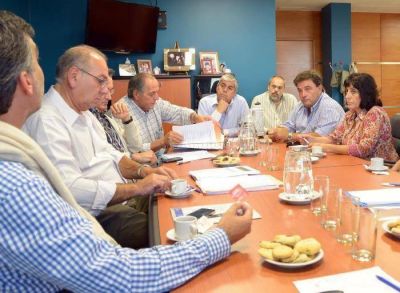 Nadie cedi� y el FpV llega dividido a la Legislatura