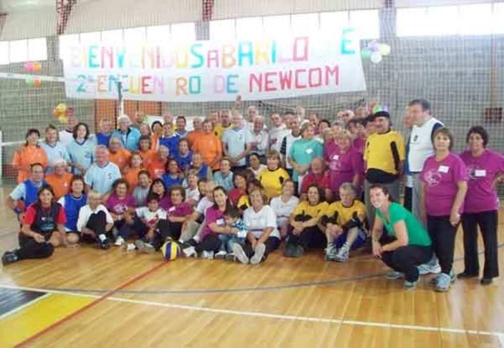 Exitoso encuentro de Newcom para adultos mayores