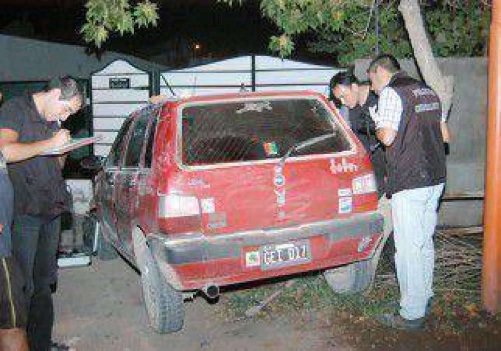 Chocaron a dos autos y un patrullero durante huida 