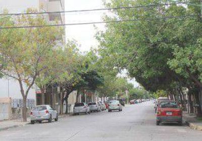 Tres mujeres maniatadas por encapuchados 