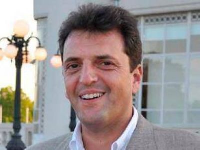 Massa se reuni� con intendentes de Uruguay para abordar diferentes problem�ticas sociales