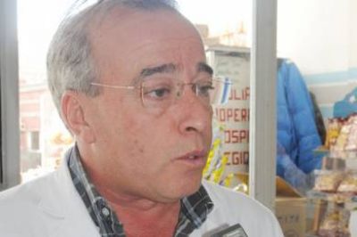 Fracas� el acuerdo entre cirujanos y Provincia y los m�dicos hacen efectiva su renuncia