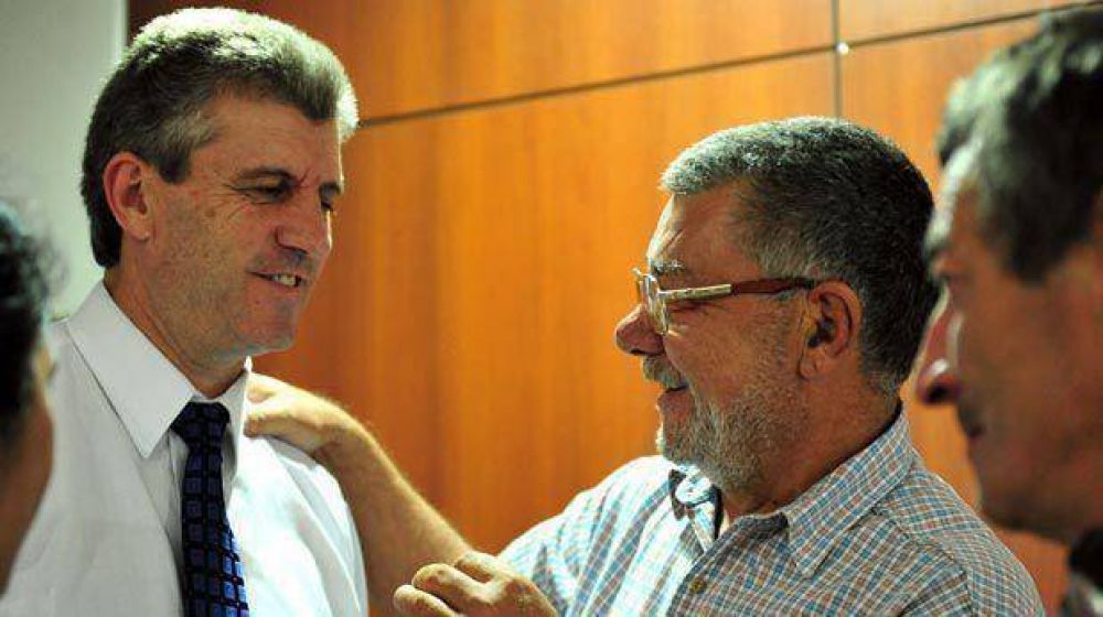 Eliceche ahora s� renunciar� a su banca de diputado nacional