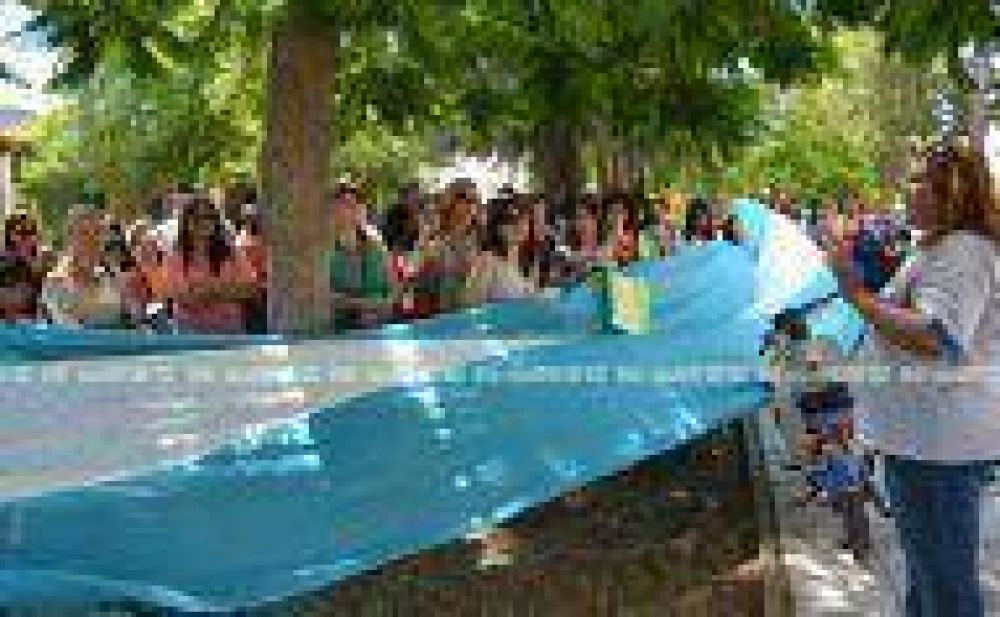 Sitech Centrochaque�o y docentes repudiaron declaraciones del ministro