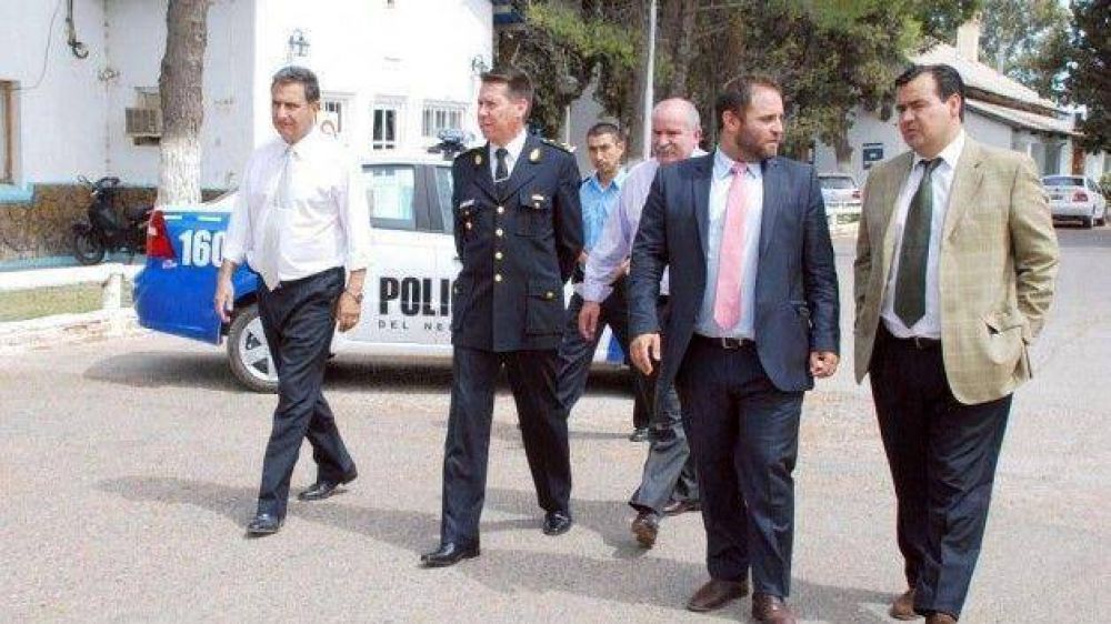 Chubut y Neuqu�n trabajan en conjunto para combatir el delito
