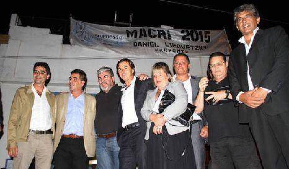"Ellos estar�n equivocados pero hacen pol�tica"