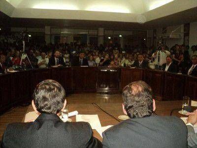 Concejales e Intendente se aumentan el sueldo