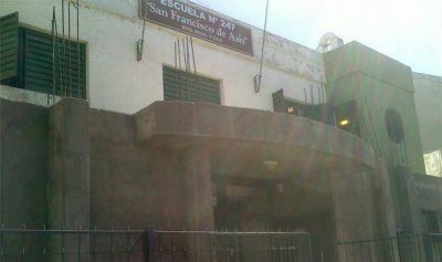 Pol�mica porque escuela cobra plus para cuidar a los alumnos que quedan despu�s de hora