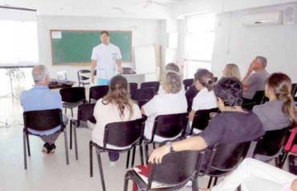 Capacitaron a los m�dicos del Hospital Urquiza