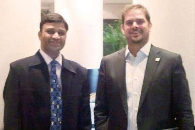 Tomasevich se reuni� con el gerente de la empresa h�drica l�der del mercado asi�tico