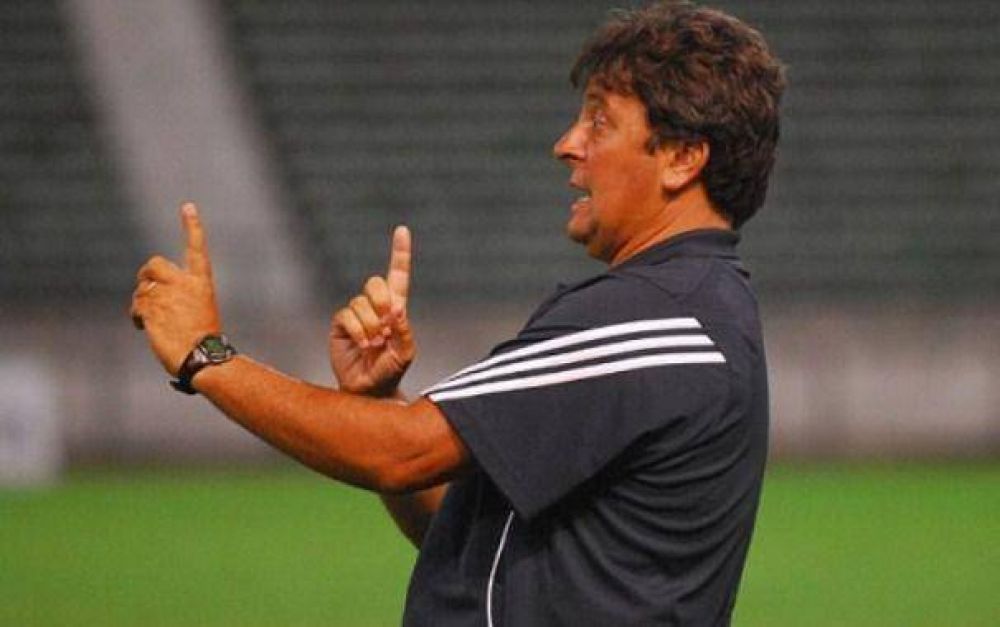 Marcelo Zwicker le tuvo que decir que no a Alvarado
