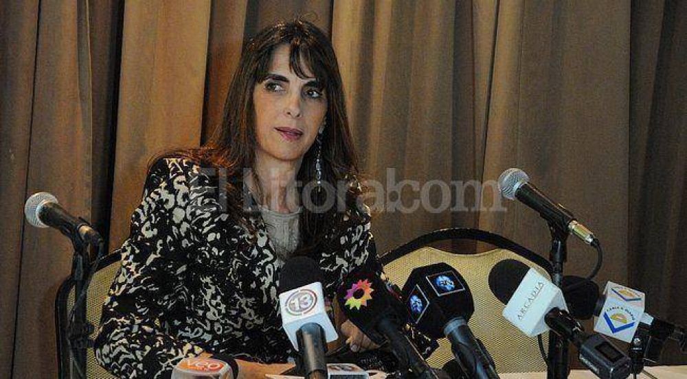 Bielsa renunci� a su banca