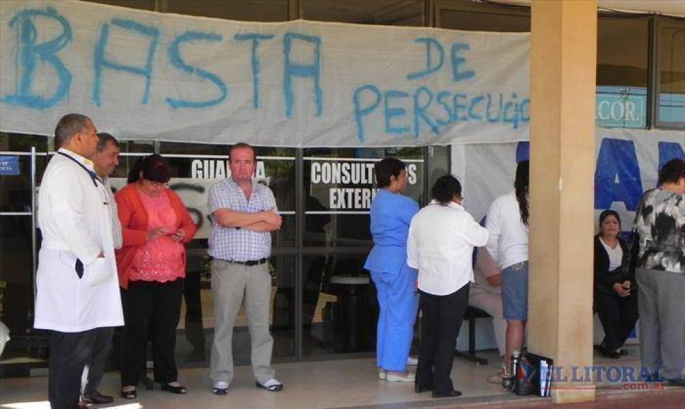 Trabajadores del hospital podr�an extender la protesta y pedir�n audiencia al Gobernador