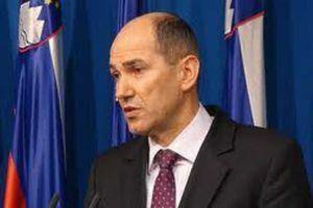 Eslovenia: cay� gobierno acusado de corrupci�n