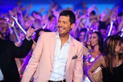 Hoy es el d�a: �Tinelli se queda en El Trece o se va a Telef�?