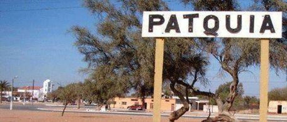 Se descompens� y el veh�culo fue a dar con arbustos