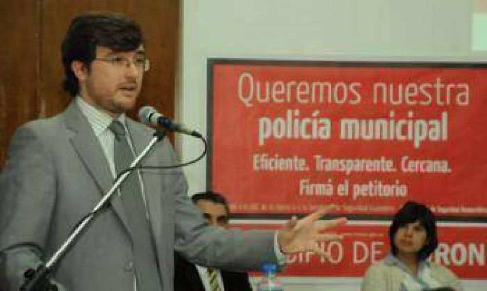 Ghi volvi� a solicitar avanzar con el proyecto de Polic�a Municipal