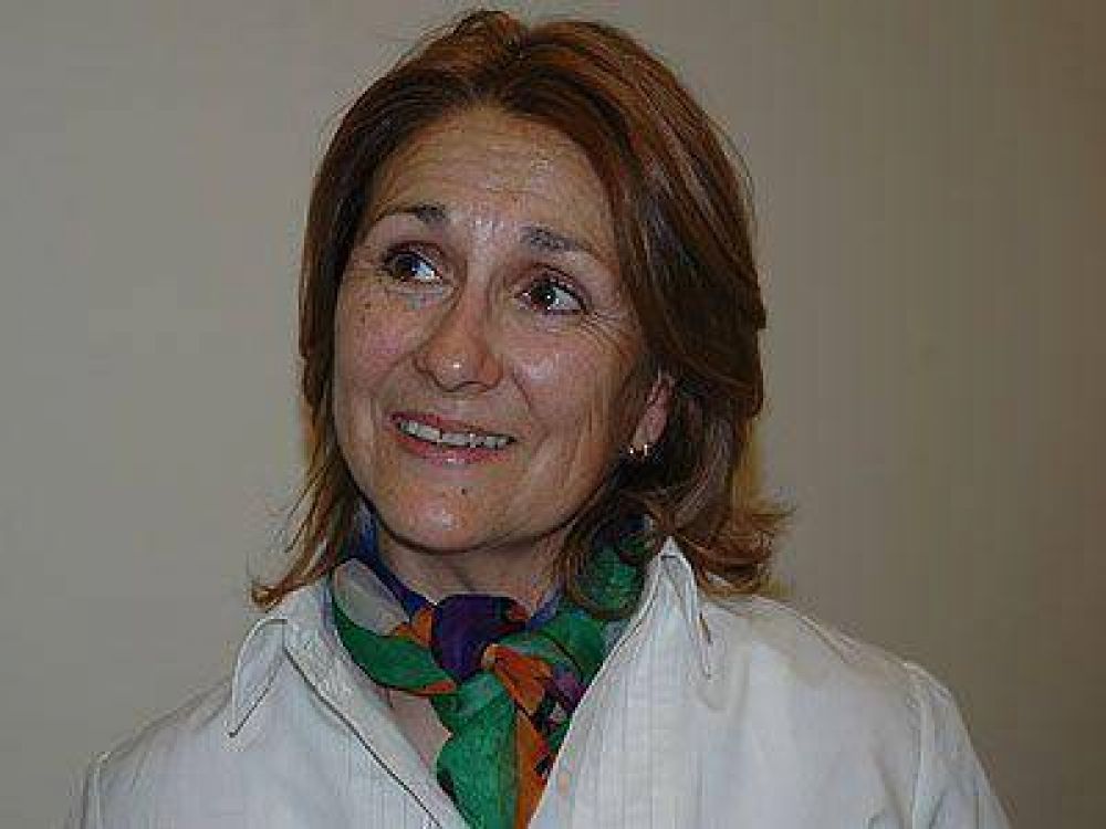All� critic� la probable candidatura testimonial de Giustozzi