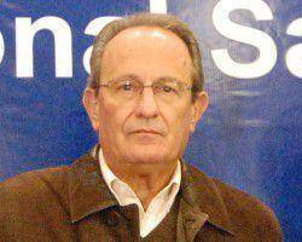 Jos� �Pepe� Villa fue criticado por no haber hablado nunca en el Congreso